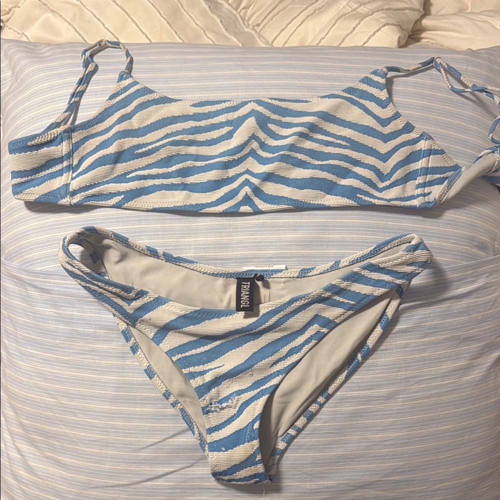 Triangl Bikini